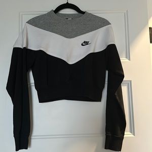 Nike Black, White and Grey Cropped Crewneck